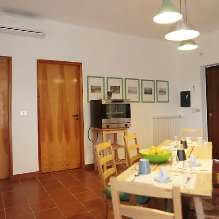 Villalba Sunrise Bed & Breakfast *