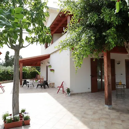 Villalba Sunrise Bed & Breakfast